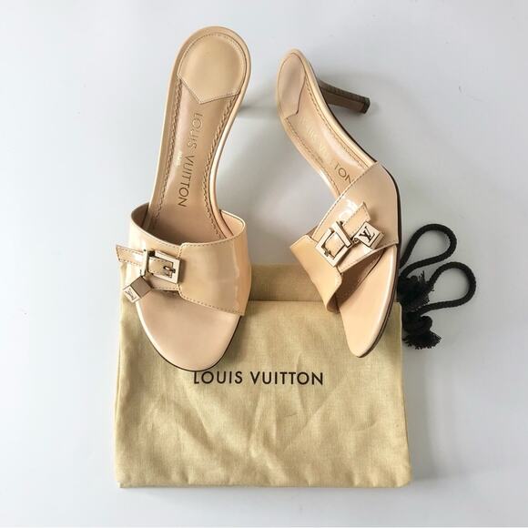 Louis Vuitton LV Dice Beige Charm Vernis Buckle Detail Slip On Mules Sandals 36 - Picture 1 of 11